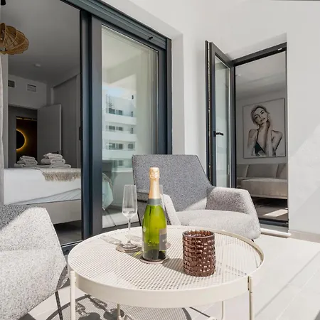 Daire Casa Rosa - Prime Location With Pool And Parking *