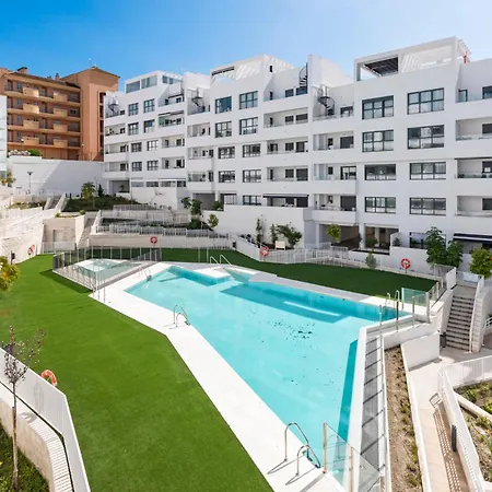 Daire Casa Rosa - Prime Location With Pool And Parking