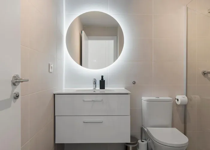 Casa Rosa - Prime Location With Pool And Parking * Estepona