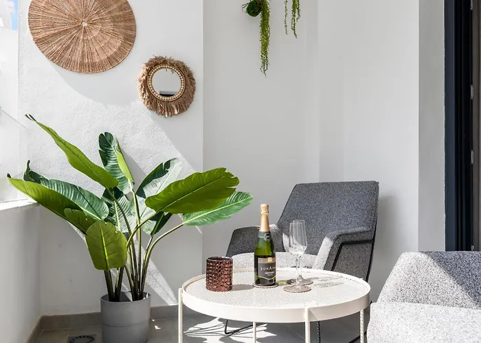 Appartamento Casa Rosa - Prime Location With Pool And Parking Estepona